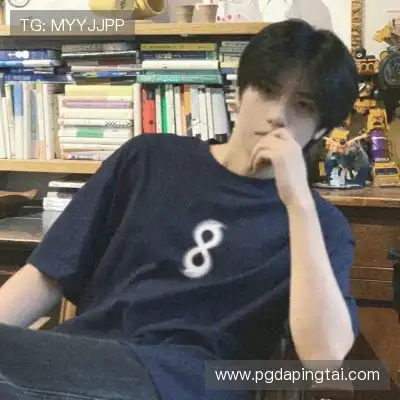 滑鹤迅